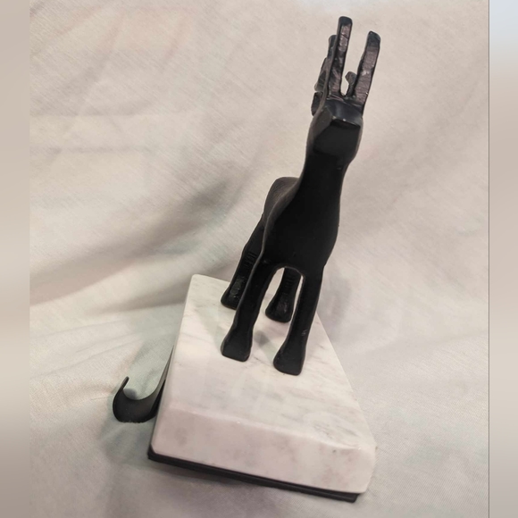 Cast Iron reindeer Christmas stocking hanger - Picture 4 of 9